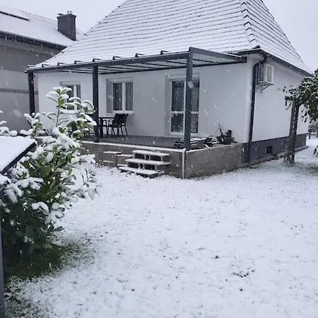 Dom Na Woli- Mountain Base Villa